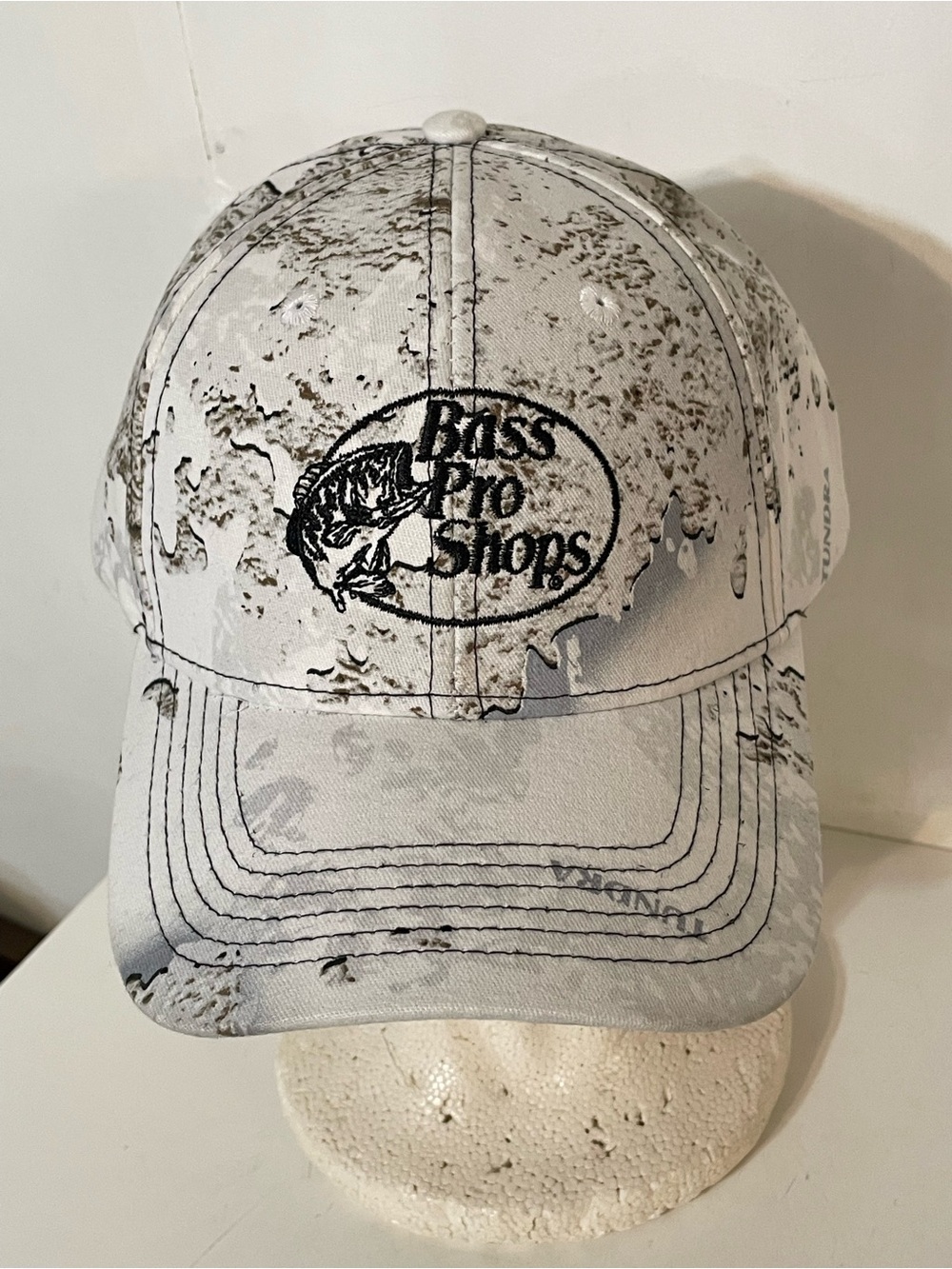 Bass Pro Shops SnapBack NWT